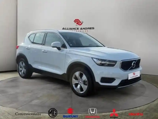 Volvo Xc40 t2 129ch momentum — photo 3