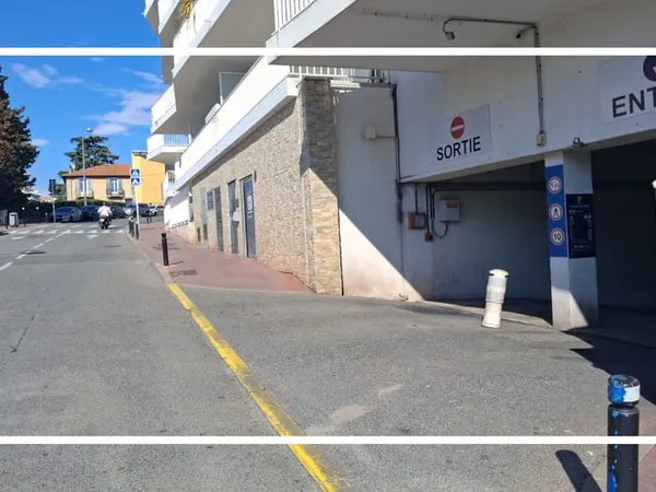 GARAGE 17 M² : CANNES MARIA