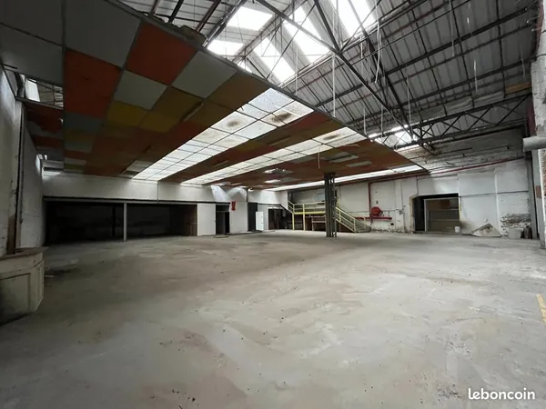 Maison 1 pièce 270 m²