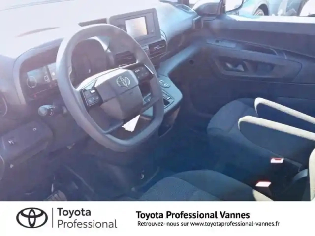 Toyota Proace city long 130 d-4d start cabine approfondie bva my25 — photo 6