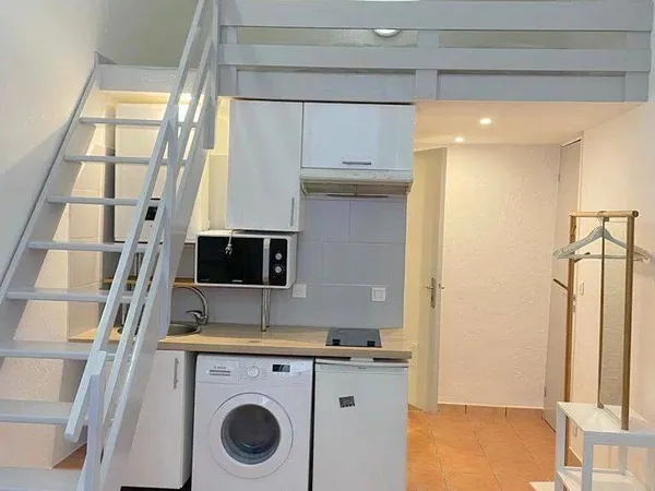 Appartement 1 pièce 14 m²