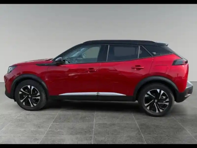 Peugeot 2008 e- 136ch roadtrip — photo 2
