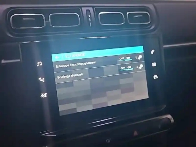 Citroën C3 puretech 83 s&amp;s bvm5 — photo 23