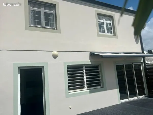 Villa T4 piscine