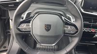 Peugeot 2008 1.2 PureTech 130ch S&S Allure EAT8 — photo 12