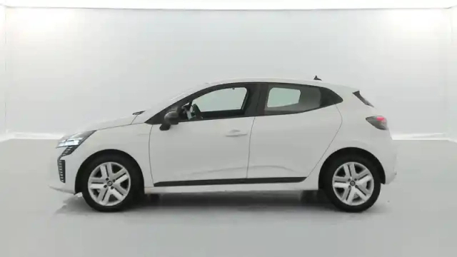 Renault Clio tce 90 — photo 16