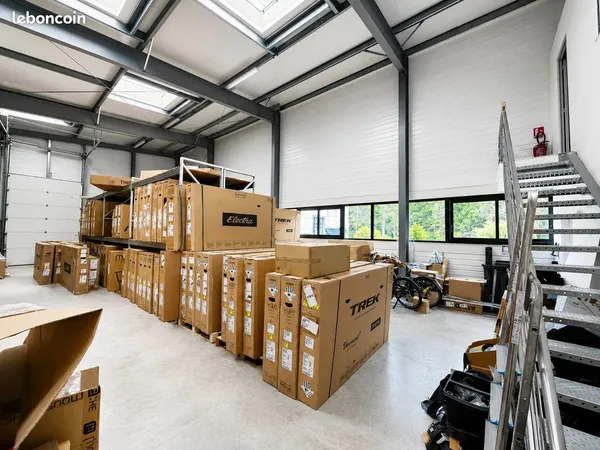 Local commercial 496 m² Saint-Rémy-lès-Chevreuse