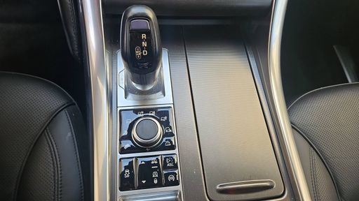 Land Rover Range Rover Sport 3.0 SDV6 292 AWD BVA - Autobiography – 2014 – 133423 km – Diesel – Boîte Automatique — photo 8