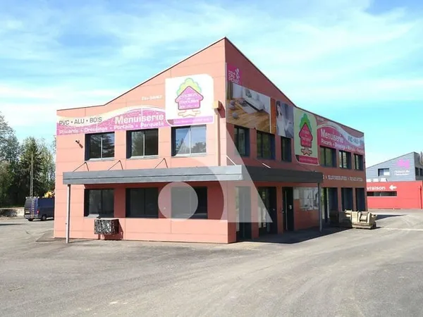 Local commercial 434 m²