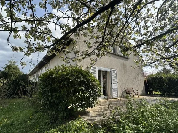 Maison 7 pièces 136 m²