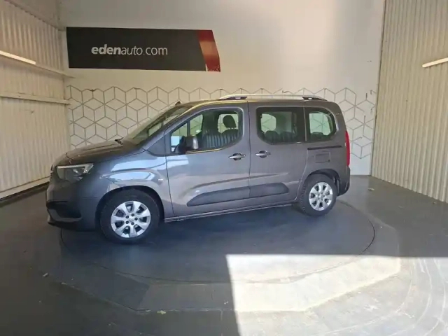 Opel Combo life l1h1 1.5 diesel 100 ch start/stop — photo 3