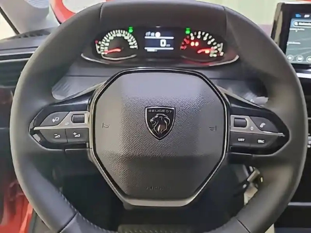 Peugeot 208 puretech 100 s&amp;s bvm6 — photo 42