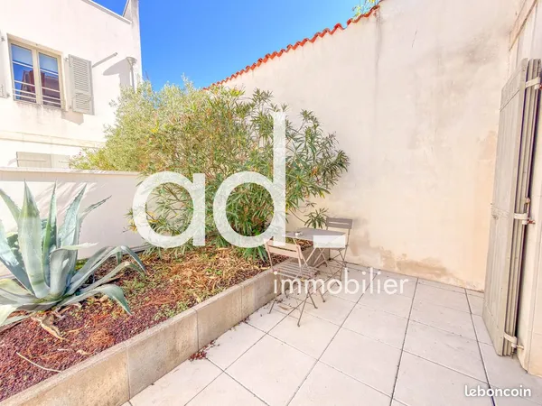 Studio 1 pièce 26 m²