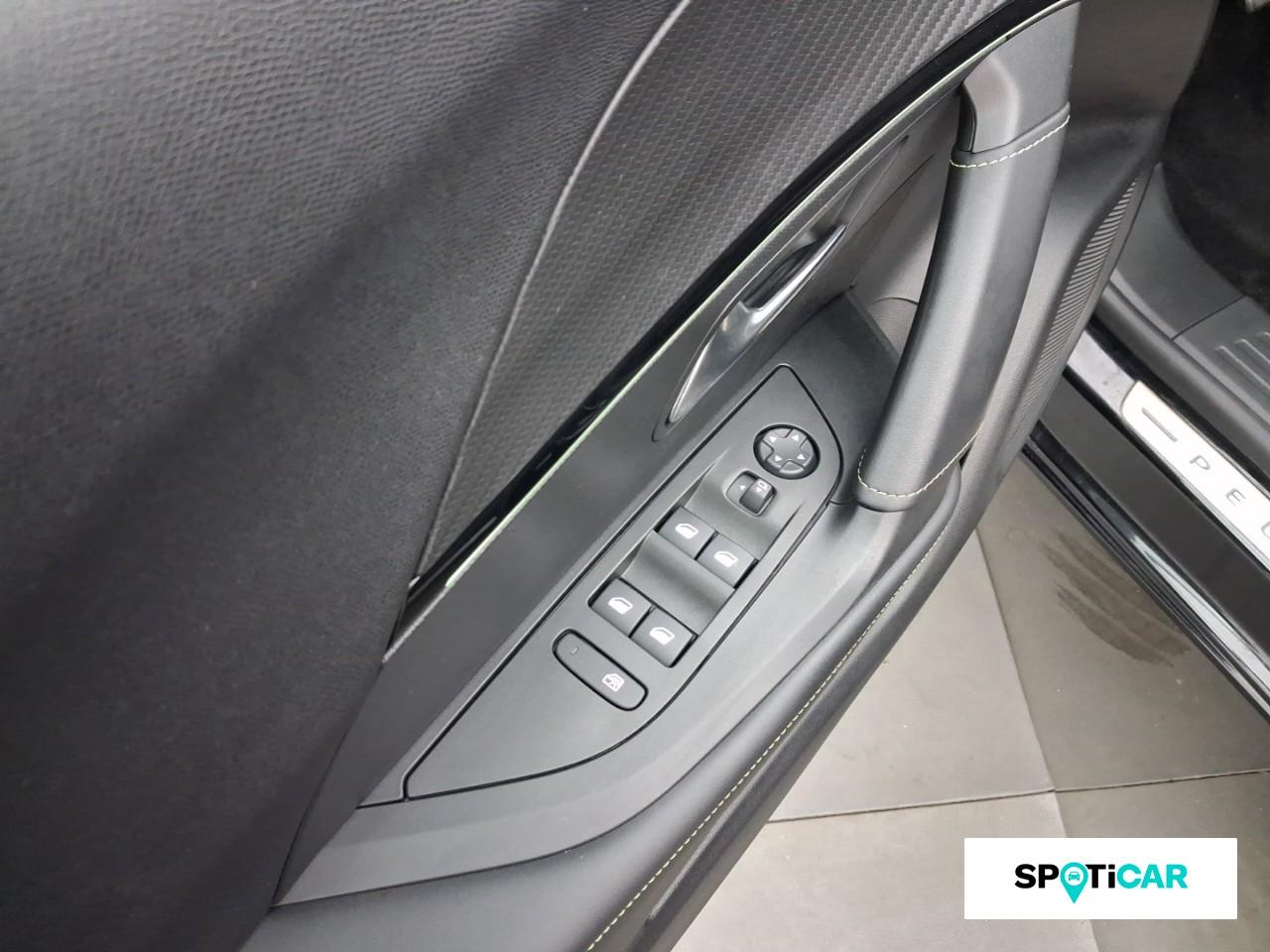 Peugeot 2008 1.2 puretech 130ch s&s gt eat8 — photo 19
