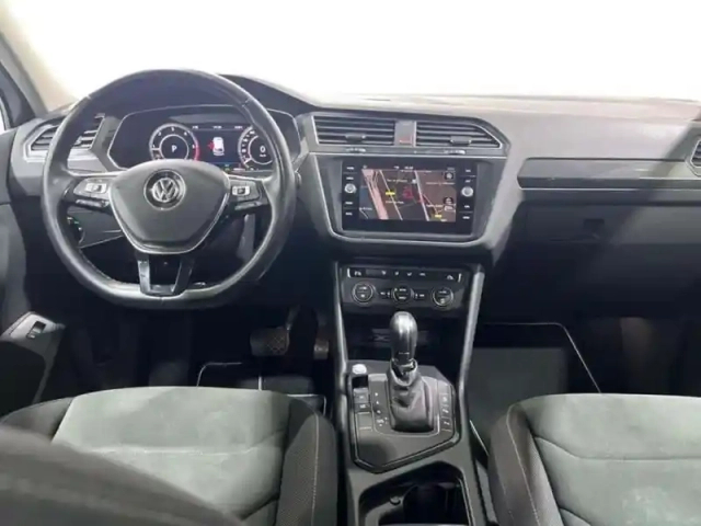 Volkswagen Tiguan 2.0 tdi 150 dsg7 carat — photo 8