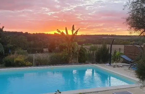 Demeure 9 pièces 250 m²