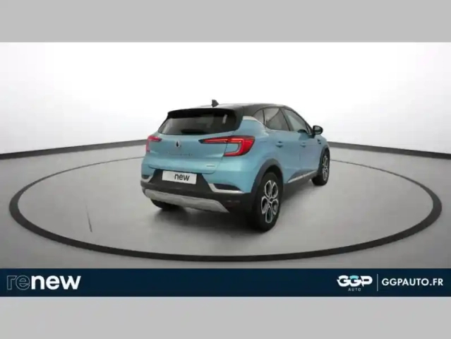 Renault Captur e-tech plug-in 160 intens — photo 4