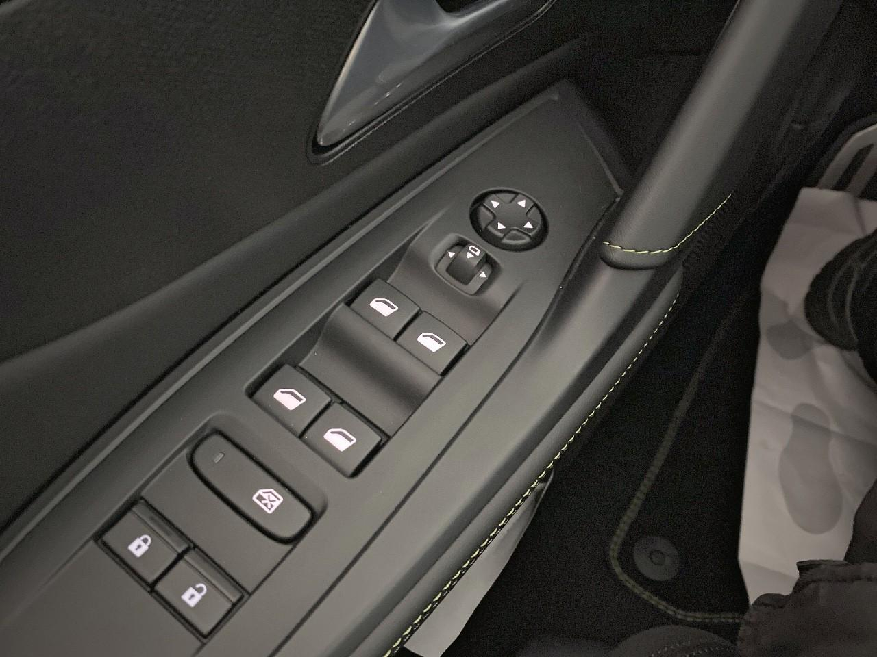 Peugeot 408 hybrid 145 e-dcs6 gt — photo 20