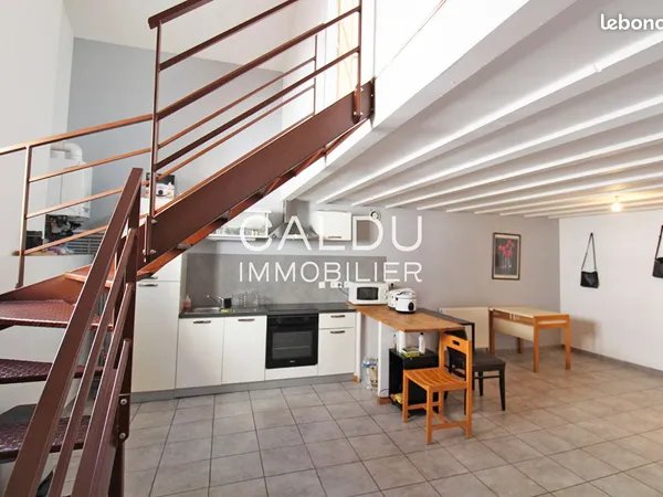 Maison de village 2 pièces 63 m²
