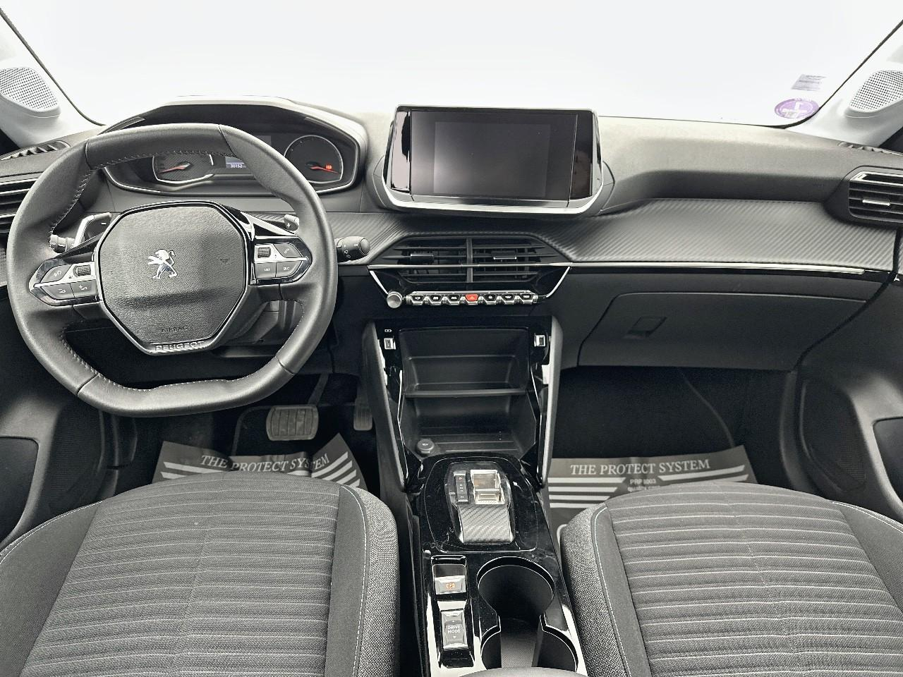 Peugeot 208 puretech 100 s&s eat8 style — photo 11