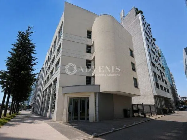 Bureau 222 m²