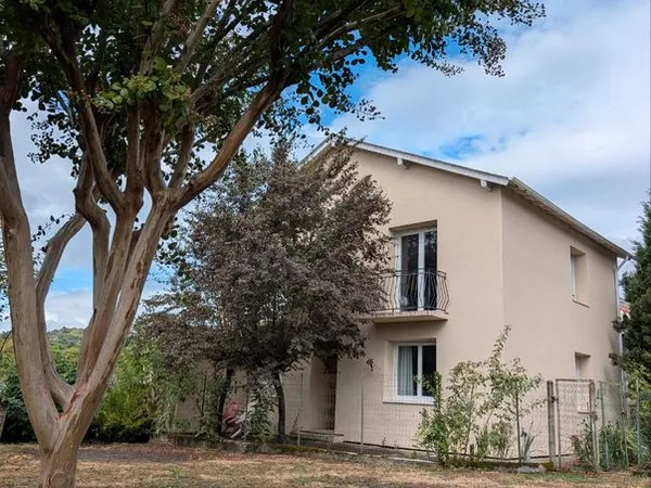 Maison de village • 5 pièces • 150m²