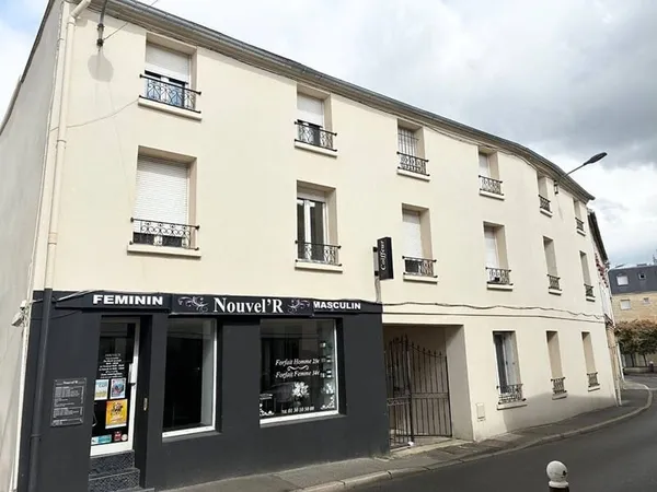 Immeuble 330 m²