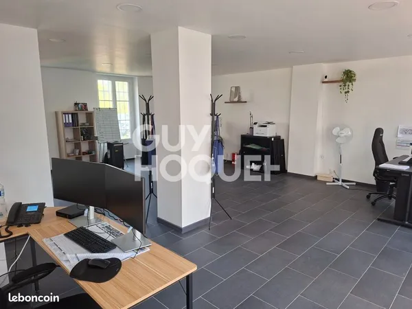 Local commercial 80 m² GRETZ ARMAINVILLIERS