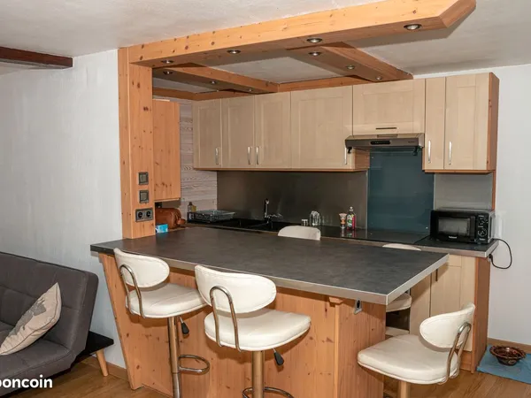 Particulier loue appartement meublé 2 pièces