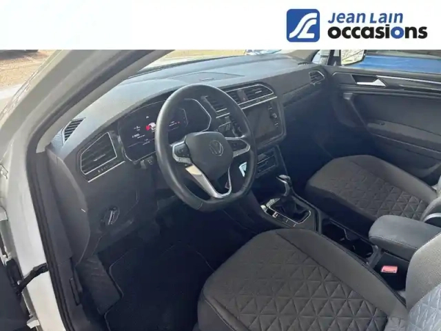 Volkswagen Tiguan 1.5 tsi 150ch dsg7 — photo 11