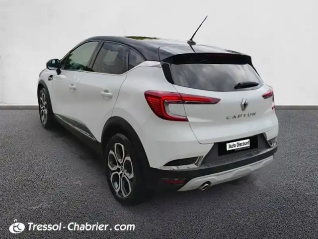 Renault Captur tce 140 edc - 21 intens — photo 19