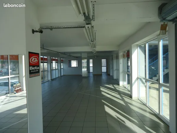 Murs de locaux a vendre