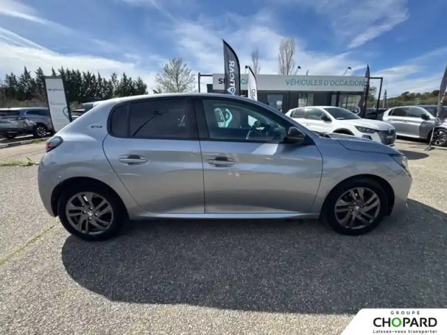 Peugeot 208 puretech 75 s&amp;s bvm5 — photo 71