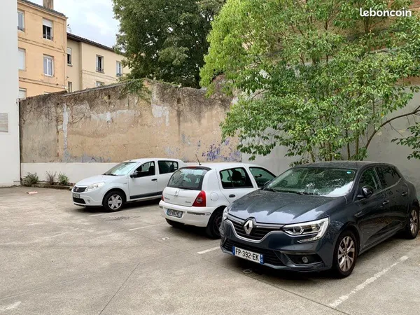Place de parking sécurisé Bordeaux Gare St Jean/ Ste Croix