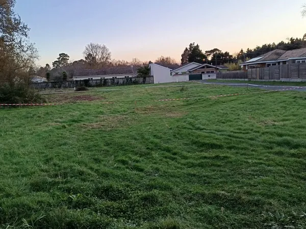 Vends terrain - 600m²