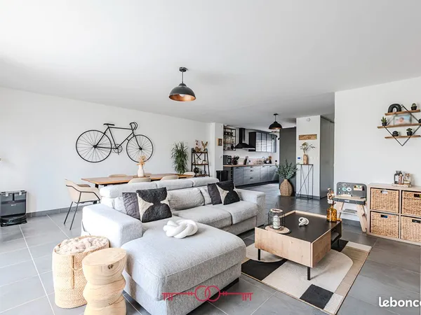 Maison 6 pièces 117 m²