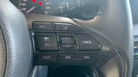 Toyota Yaris 116h Dynamic 5p MY22 — photo 25