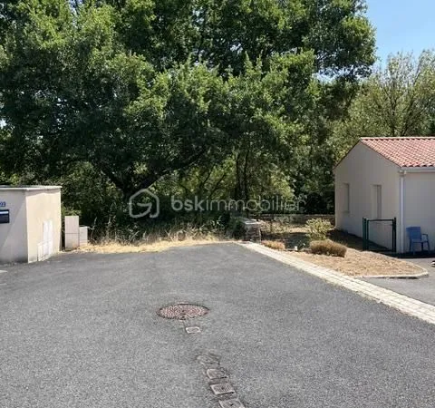 Terrain 1 410 m² Niort