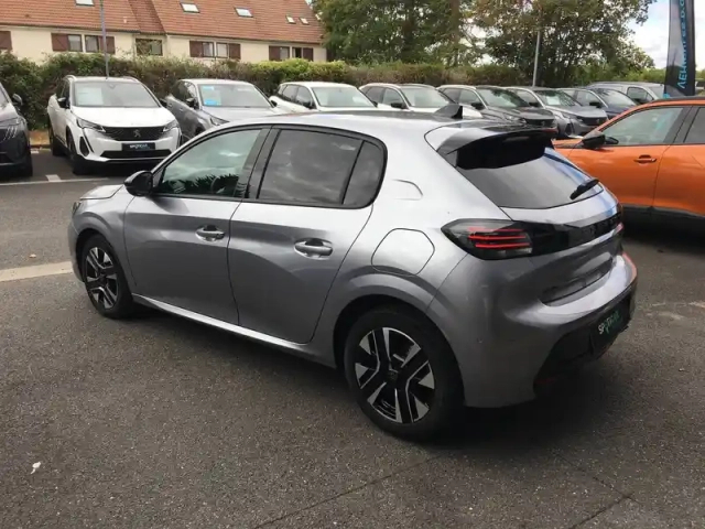Peugeot 208 100 s&amp;s bvm6 — photo 7