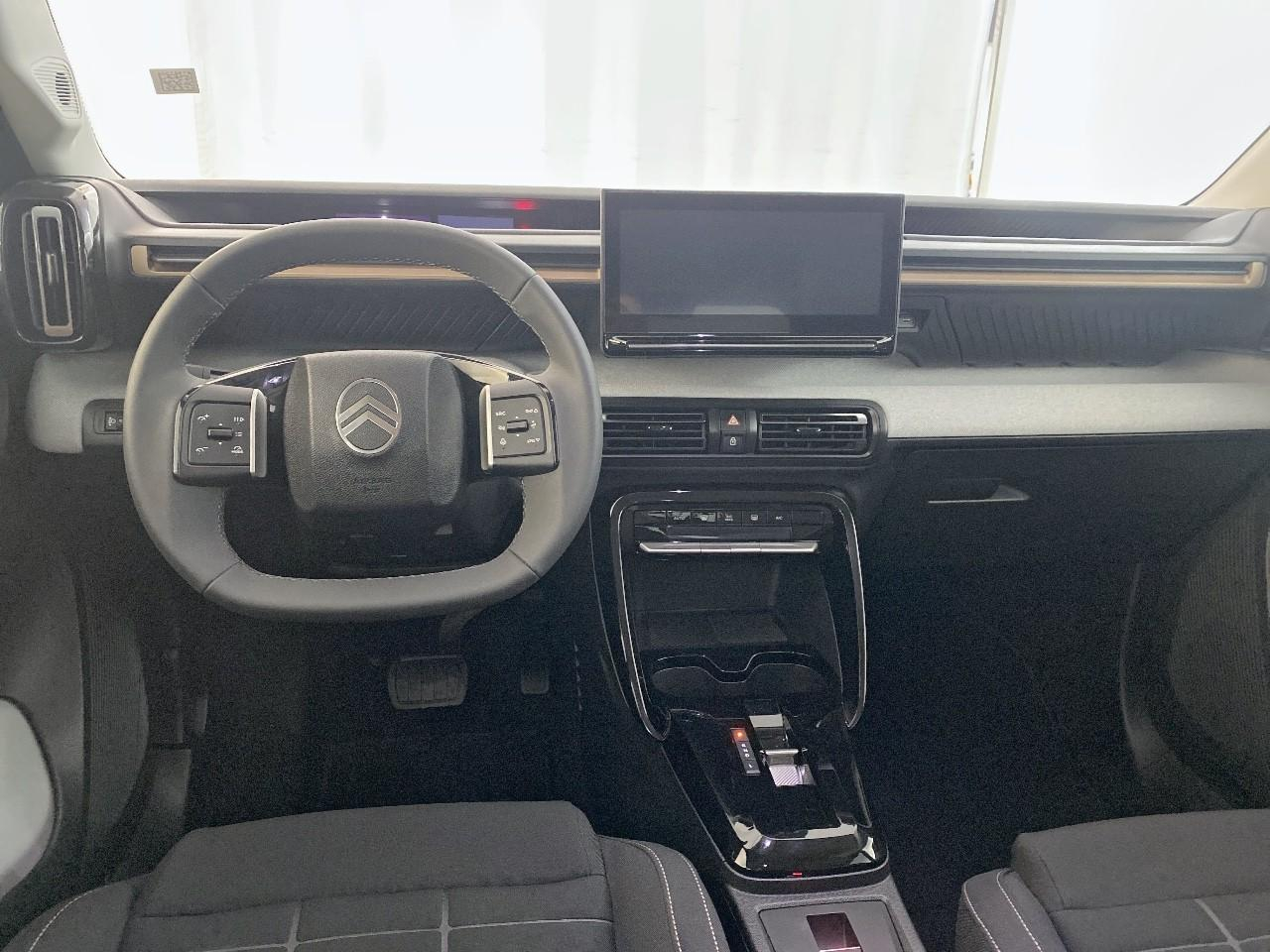 Citroën C3 Aircross hybride 145 ch aut plus — photo 8