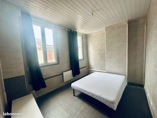 🏡 Appartement lumineux 31 m² - 1 er étage - Grande chambre