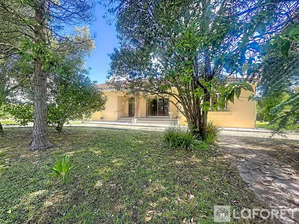 BASSENS CENTRE, 140m², 3ch, maison familiale