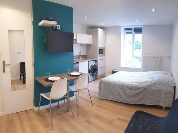 Studio 1 pièce 18 m²