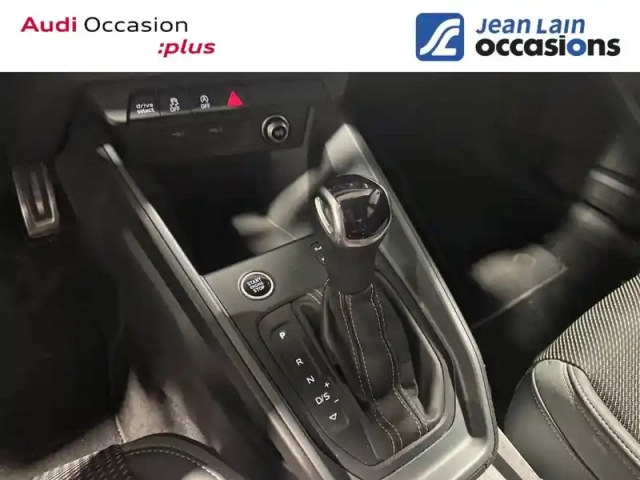 Audi A1 sportback 30 tfsi 110 ch s tronic 7 — photo 13