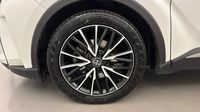 Toyota C-Hr 184h Distinctive 2WD E-CVT MC19 — photo 20