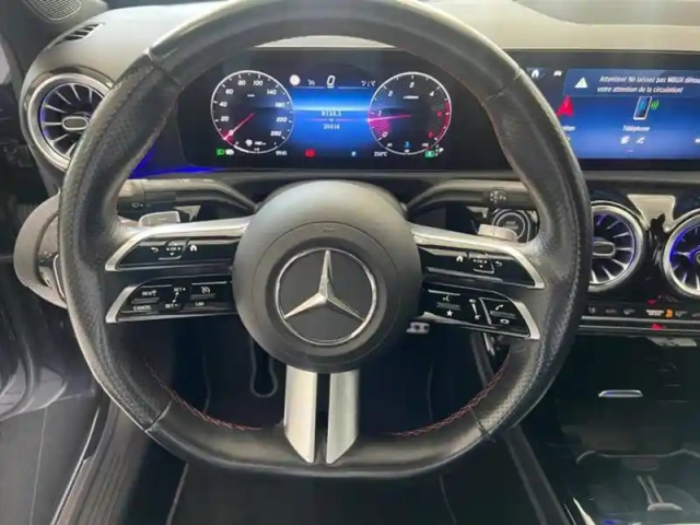 Mercedes Classe A 200 d berline amg line — photo 14