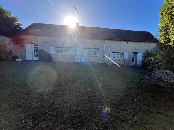 ENSEMBLE IMMOBILIER DE CHARME ? DEUX MAISONS EN PIERRE