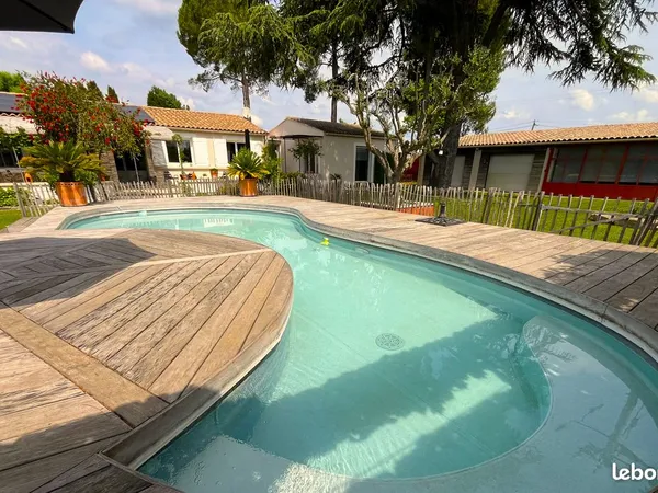 Maison de charme plain-pied a saint Just
