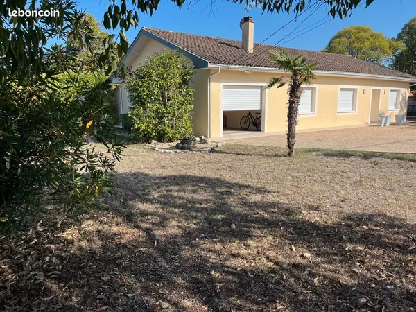 AMBARES Maison 150m² + garage