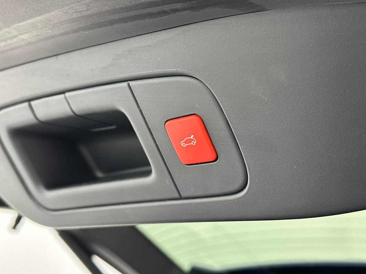 Citroën C5 X hybride rechargeable 225 s&s e-eat8 shine pack — photo 9